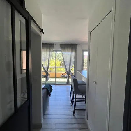 Appartement Sanary/mer /10’ du centre/ Port/Plage Extérieur photo